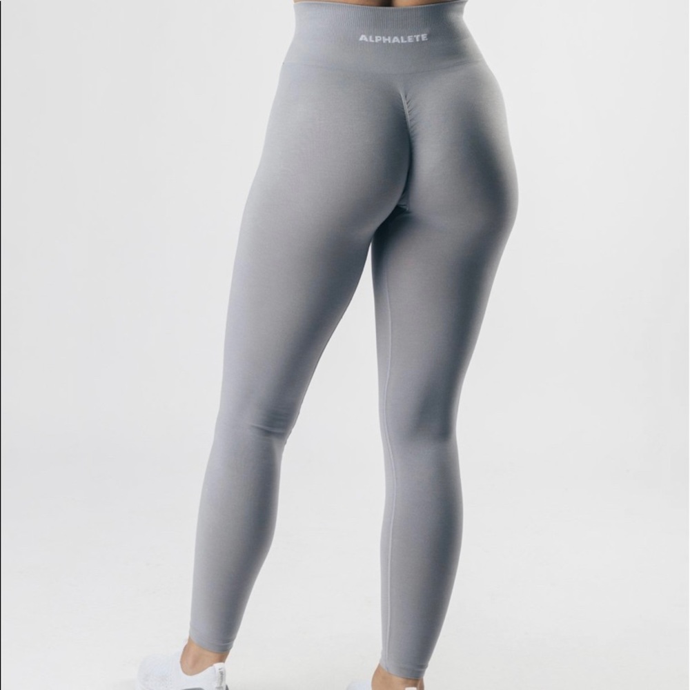 ❌SOLD❌Alphalete Amplify Leggings Thunder Cloud